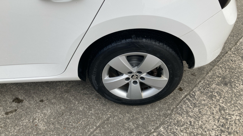 Skoda Fabia 1.2 TSI SE 5dr DSG Petrol Hatchback